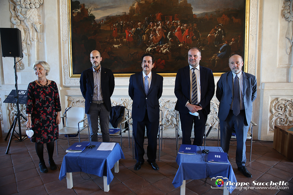 VBS_2025 - Mostra  Il mondo in una stanza. Testimonianze di culture extraeuropee.jpg
